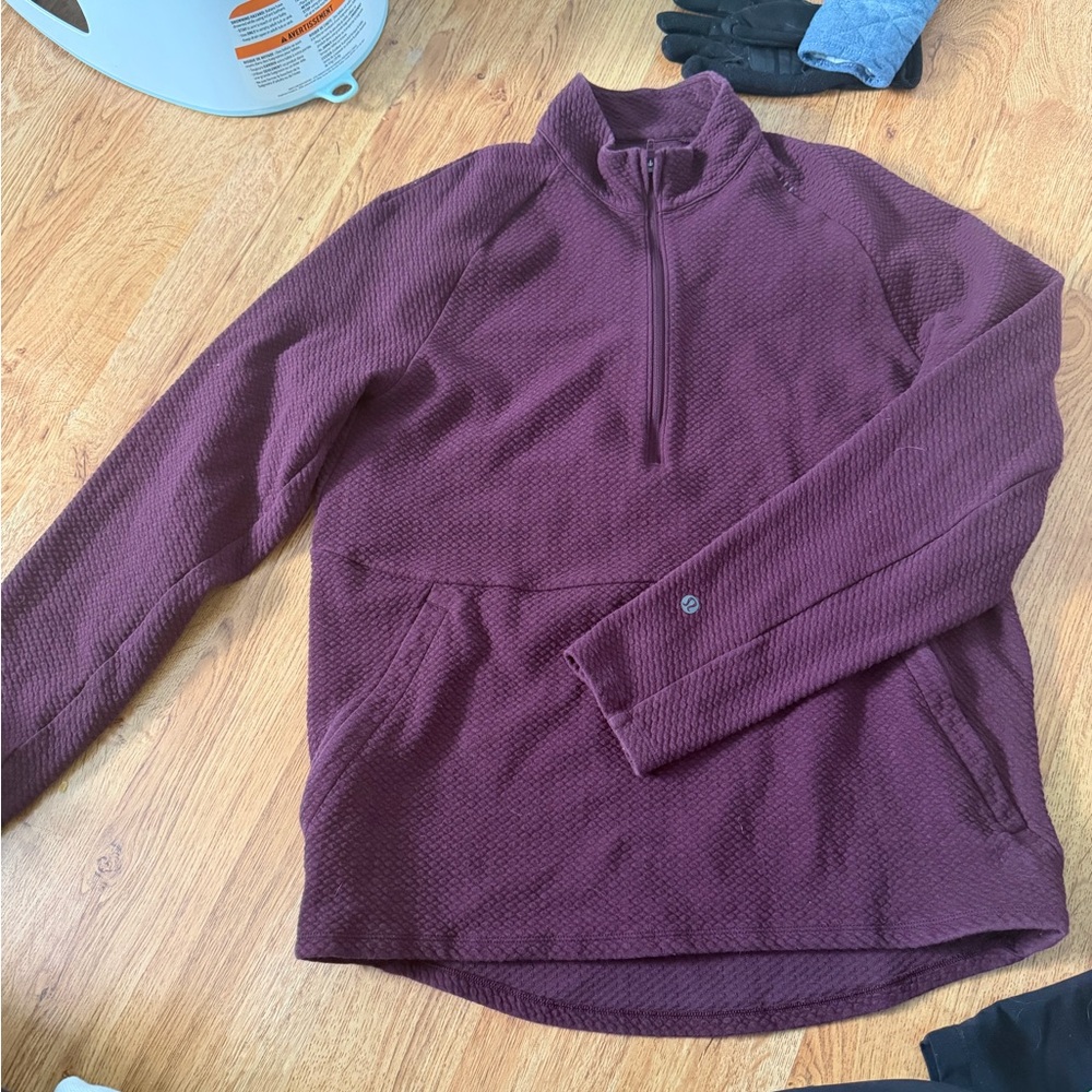 Lululemon at ease half zip size small